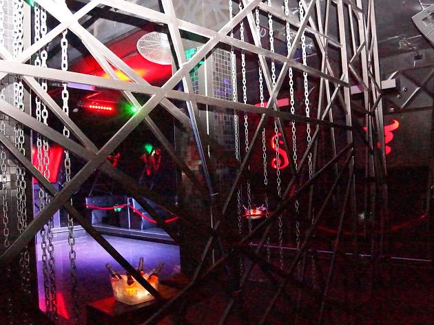 Top 10 Best Night Clubs in Accra Ghana 5