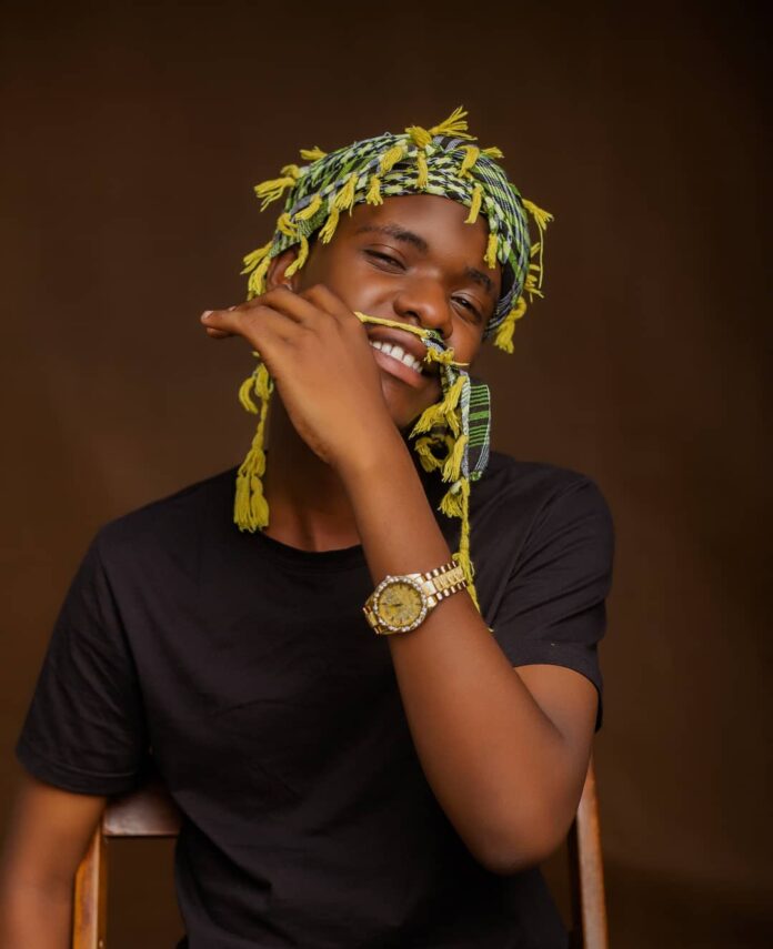 Moe Dalz: A Young Tanzanian aspiring artist, entrepreneur, and author.
