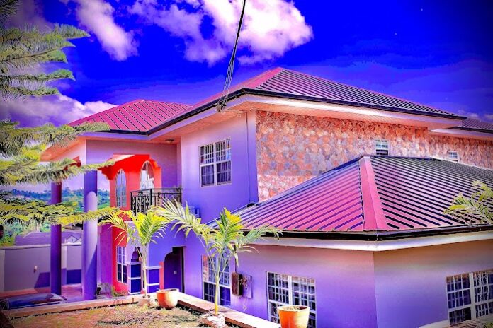 Piano and Gold Collections, Peduase Location & Contact | Hotels