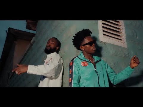 Oseikrom Sikanii Problem ft. Strongman Lyrics (Stream audio)