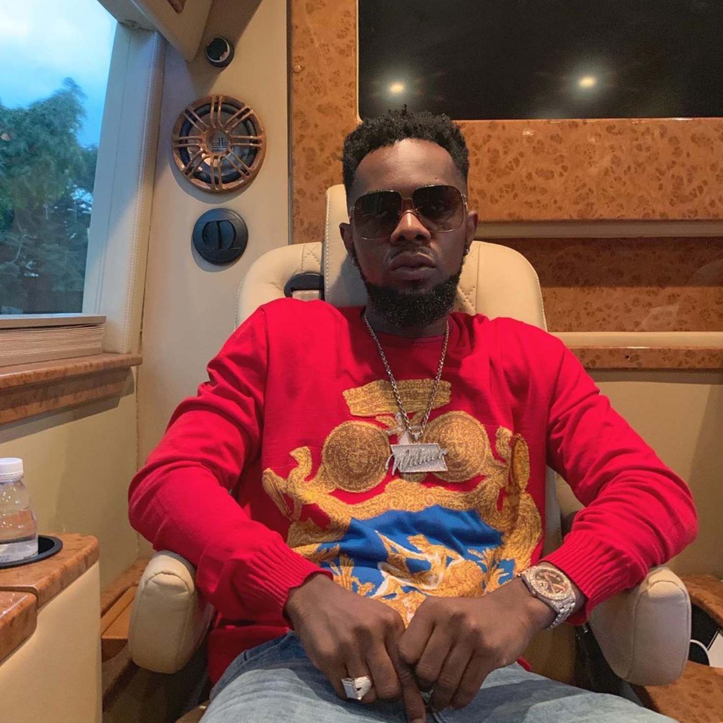 The Luxury Lifestyle Of Patoranking 31