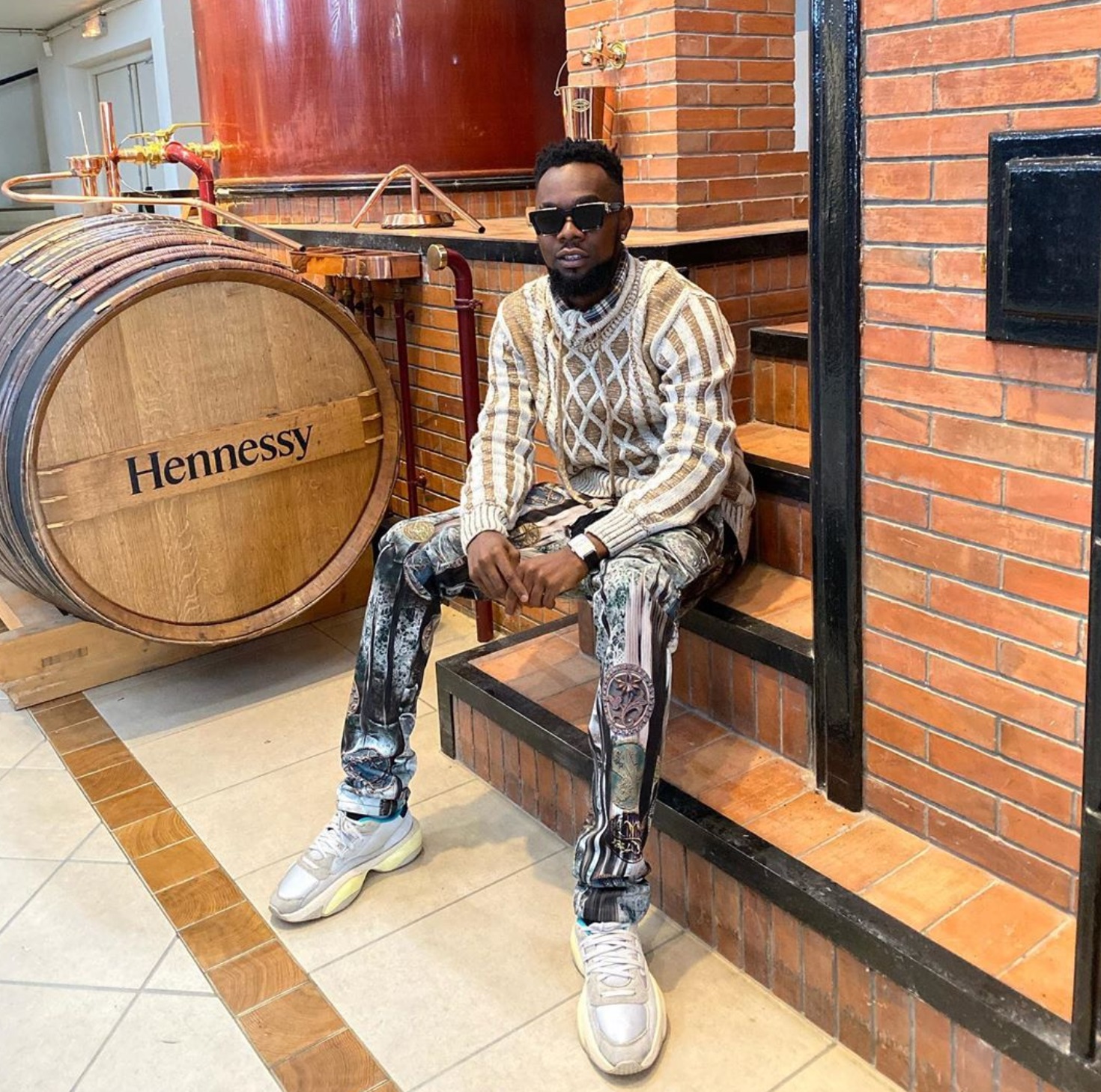 The Luxury Lifestyle Of Patoranking 33
