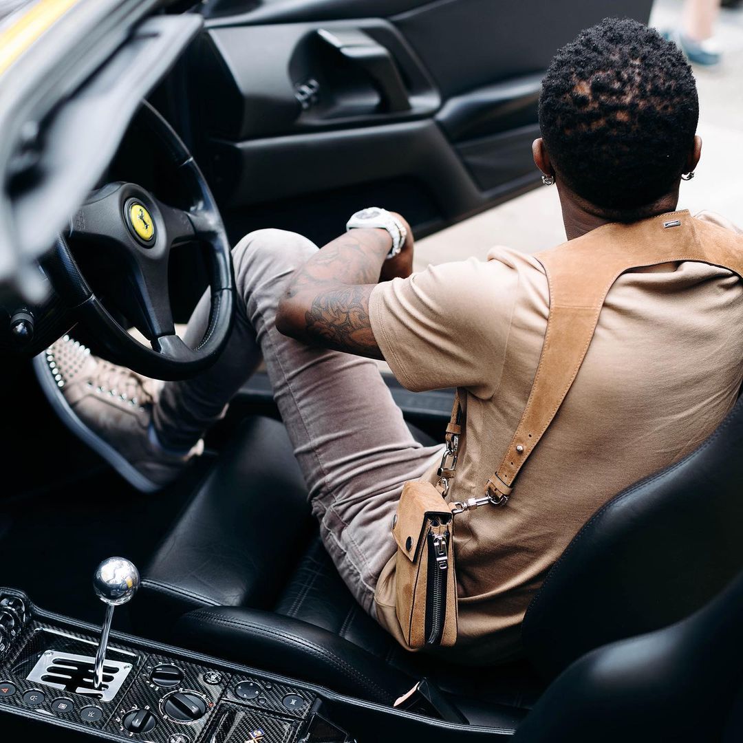 Wizkid Net Worth, Biography and Luxury Lifestyle 20